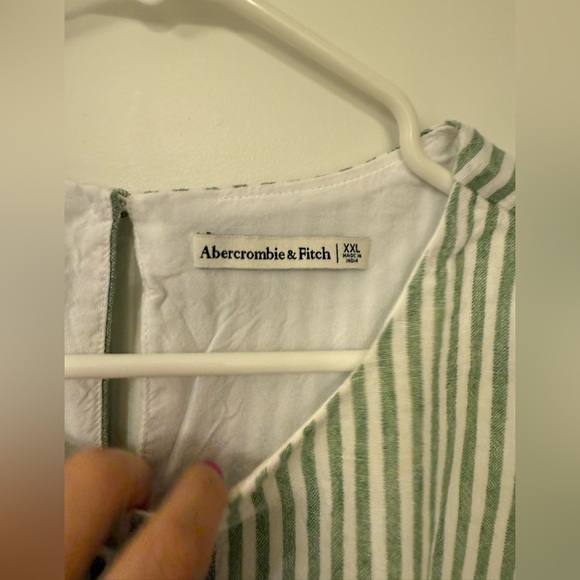 Abercrombie Cropped Apron Top in Green & White Stripe - Picture 2 of 3